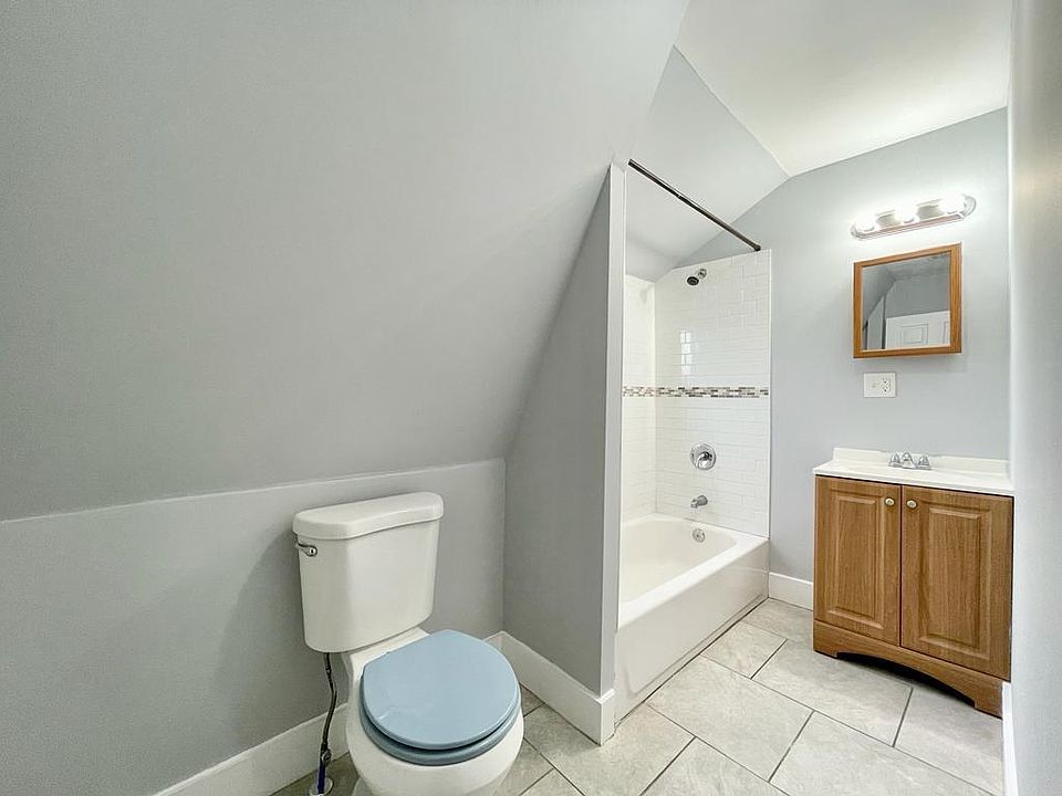 2nd image of 778 S 13th St #3AB