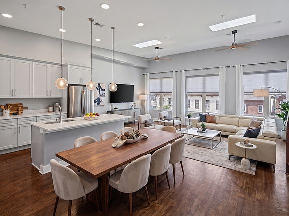 2nd image of 50 Laidlaw Ave APT 3
