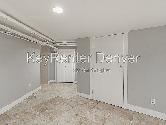 4th image of 945 N Washington St APT 100