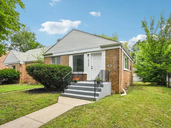 10145 S Bensley Ave, Chicago, IL 60617