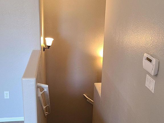 5th image of 413 N 168th Ln