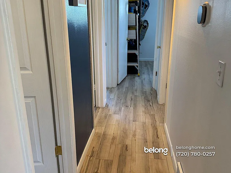 121 S Stuart St — Photo 32