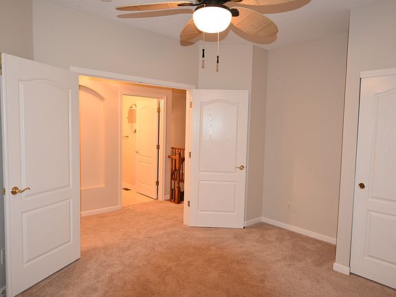 Bedroom 2/Study 11'7 x 11'4