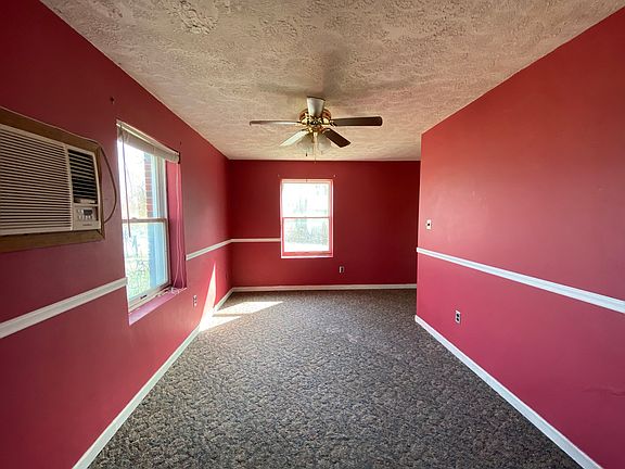 Formal Dining
