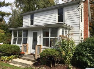 22 White Mills Rd, Chatham, NY 12037