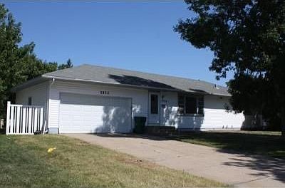 2nd image of 7572 Imperial Dr N