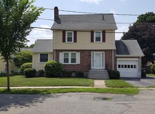 15 Staunton Rd, Belmont, MA 02478