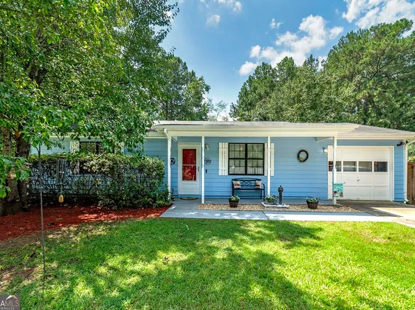 10190 Hamilton Gln, Jonesboro, GA 30238