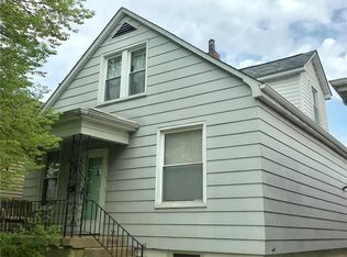 4115 Burgen Ave, Saint Louis, MO 63116