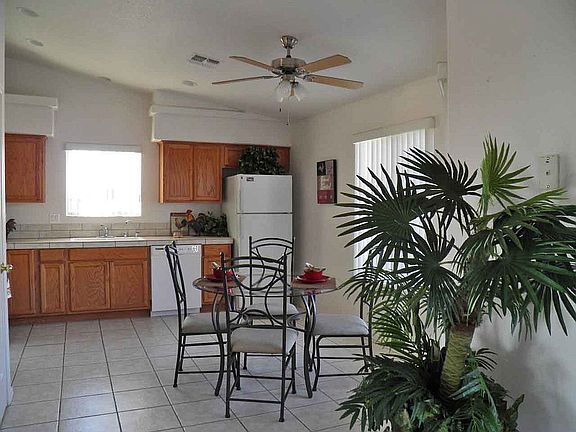 3rd image of 31 Tempest Ln