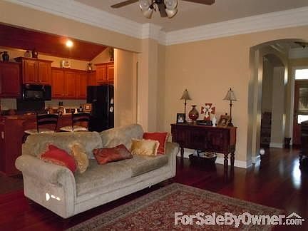 3rd image of 115 River Birch Dr