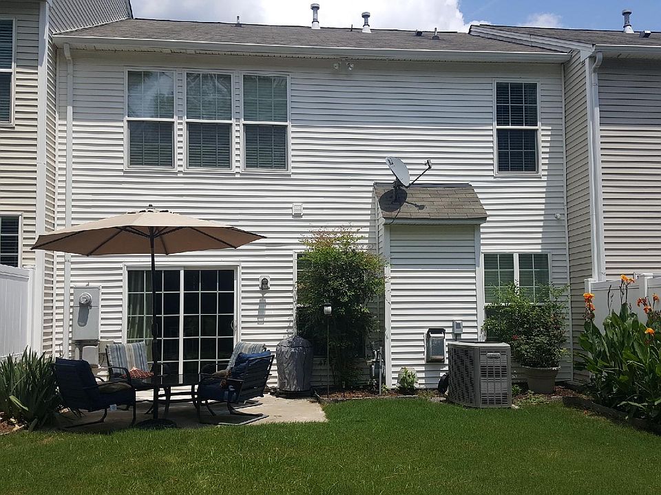 2nd image of 9820 Carson Whitley Ave