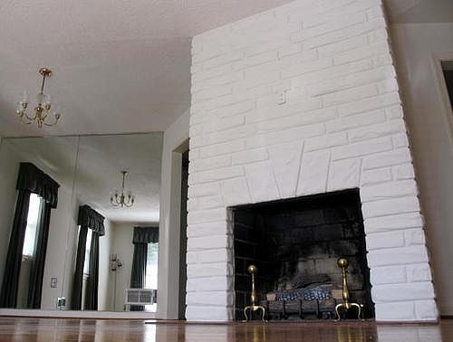 3rd image of 445 Maplewood Dr