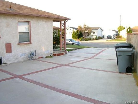 2nd image of 23711 Susana Ave