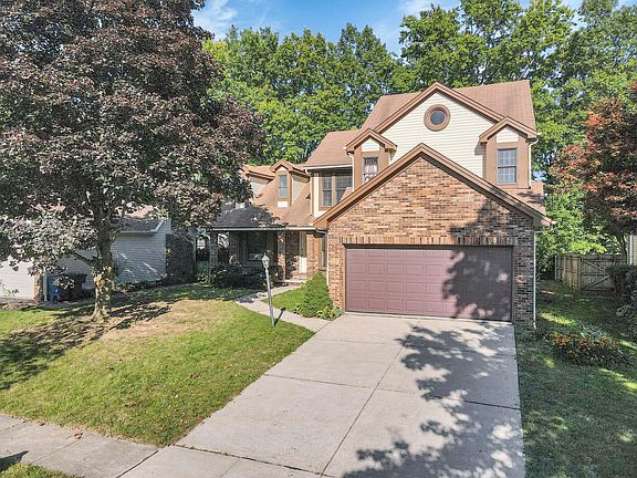 2nd image of 7448 Gardenview Pl
