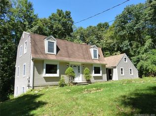 93 Burr Rd, Southbury, CT 06488