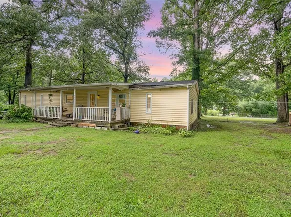 324 Colonial Loop, Randleman, NC 27317