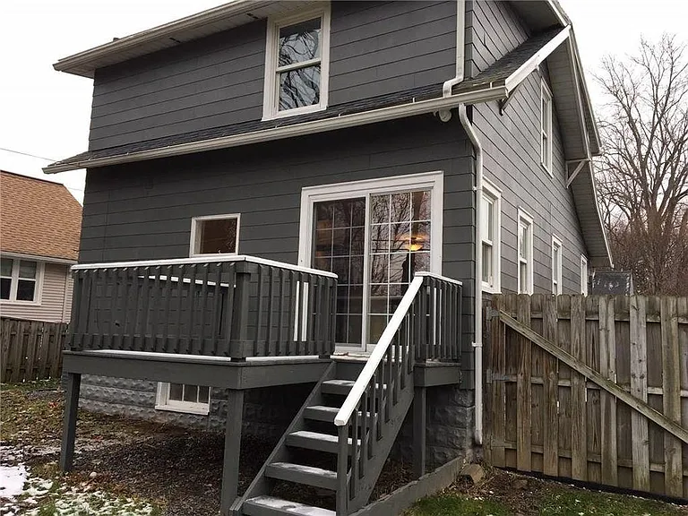 430 Lake Shore Boulevard Ext — Photo 14