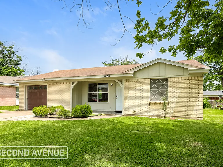 2808 Belhaven Dr — Photo 5