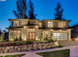 8631 NW Hazeltine St, Portland, OR 97229