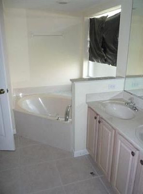 3rd image of 2161 SW Salvatierra Blvd