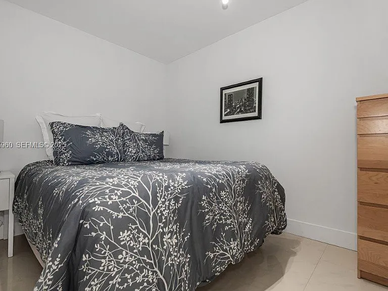 2301 Collins Ave #1111 — Photo 17