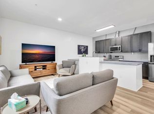 828 S Farmer Ave, Tempe, AZ 85281