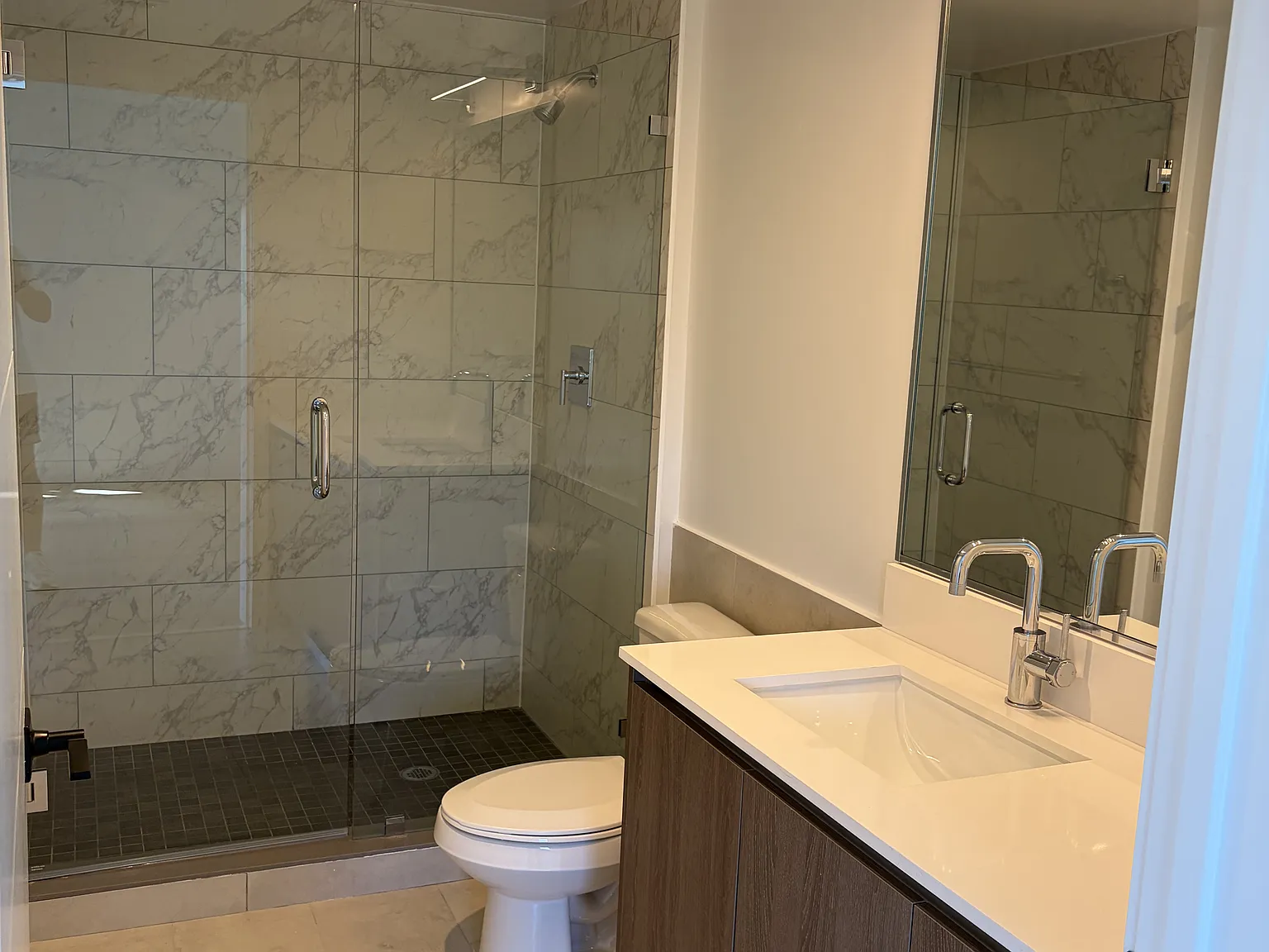 3 bed, 1200 sqft, $3,600 — Photo 3