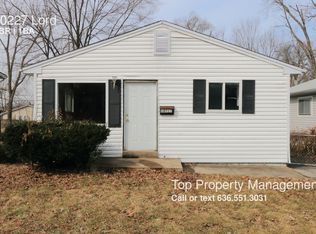 10227 Lord Dr, Saint Louis, MO 63136