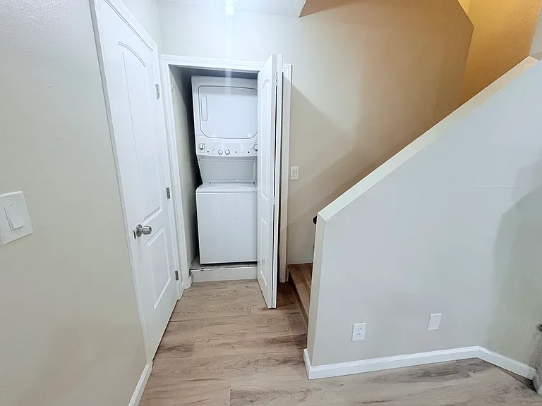 803 E Victoria St #134 — Photo 5