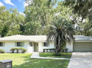2220 E Florence Ave, Deland, FL 32724
