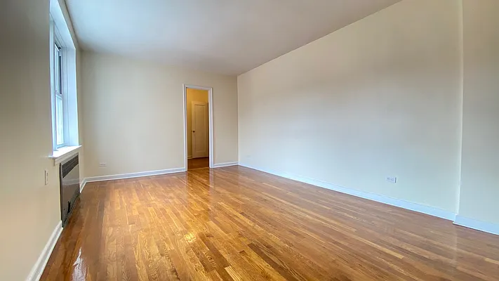 Rented by Queens Apartments Realty LLC | media 3