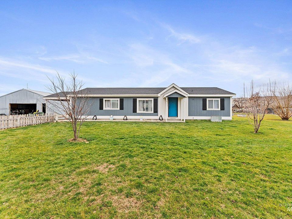 1st image of 3015 Sagebrush Ln