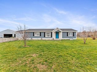3015 Sagebrush Ln, Homedale, ID 83628