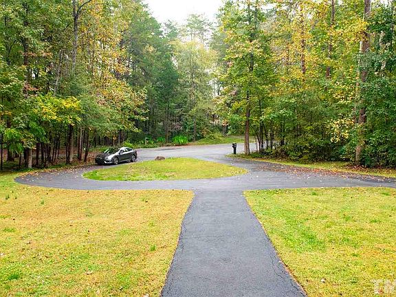 4th image of 2801 Gaya Ct