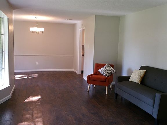 2nd image of 5131 Lake Arrowhead Dr