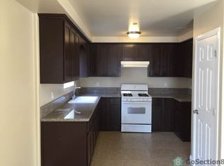 324 E 42nd Pl, Los Angeles, CA 90011