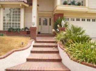 18 Rock Bluff Rd, Pomona, CA 91766