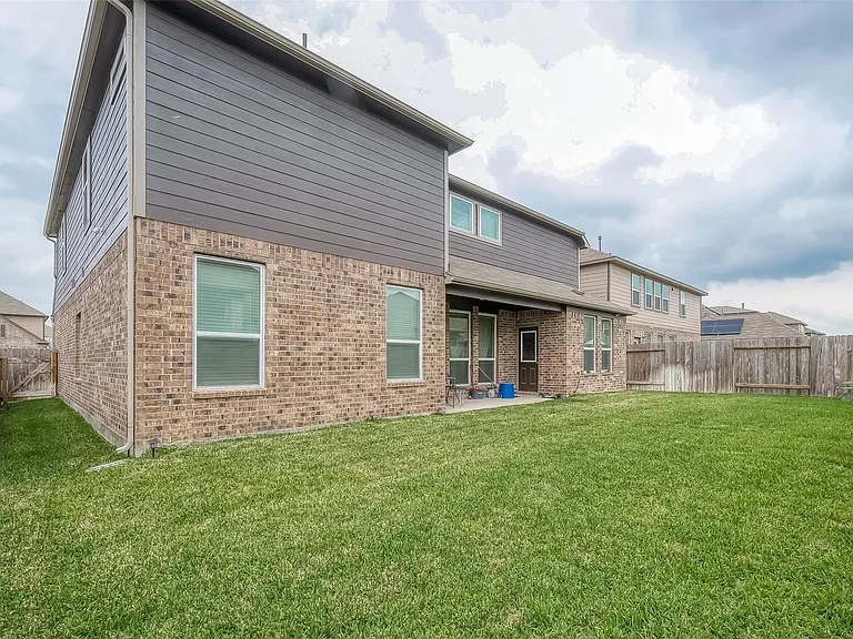 20607 Enrique Dr — Photo 42