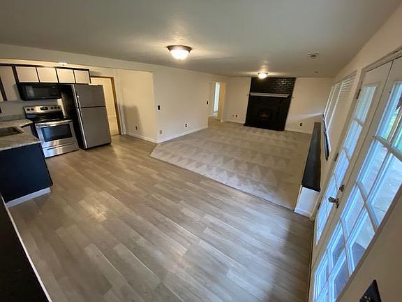 4th image of 5514 65th Ave W