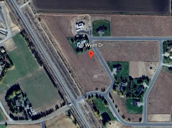 20 Wyatt Dr, Bellevue, ID 83313