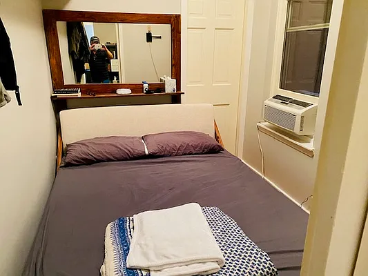 Rented by Bank Neary | media 45