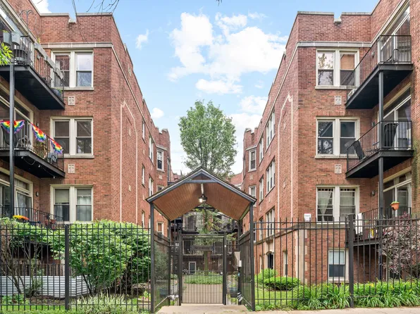 1659 W Pratt Blvd APT 3A, Chicago, IL 60626
