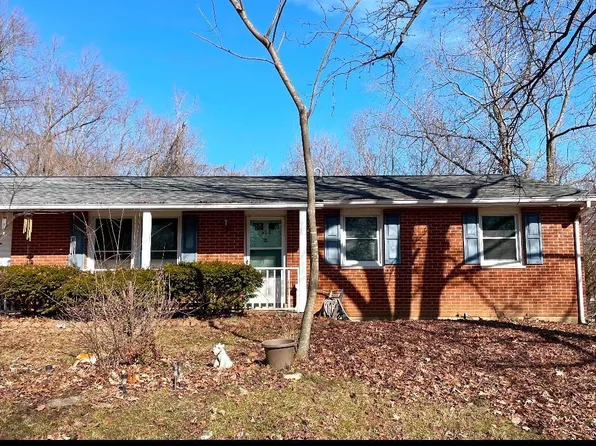 408 McKenna Dr, Cape Girardeau, MO 63701