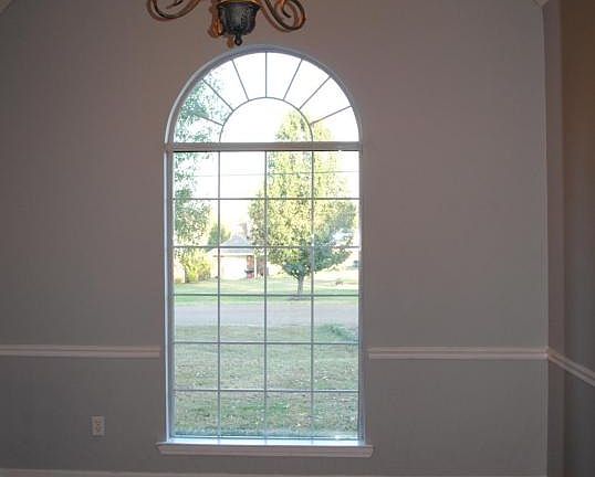 3rd image of 108 Highland Dr