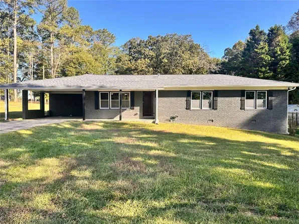 110 Sharp Dr, Carrollton, GA 30117