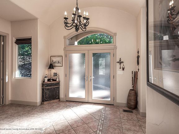 5th image of 124 Placitas Dr