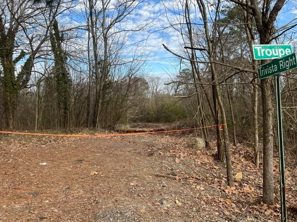 Troupe St, Hot Springs National Park, AR 71901
