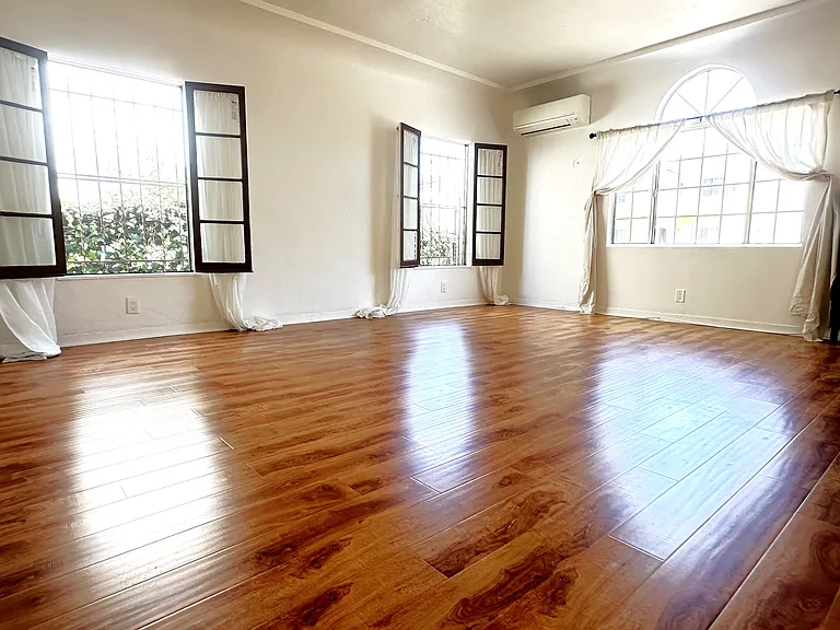 1607 S Sierra Bonita Ave — Photo 13