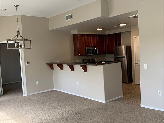 5th image of 10245 S Maryland Pkwy Unit 2194